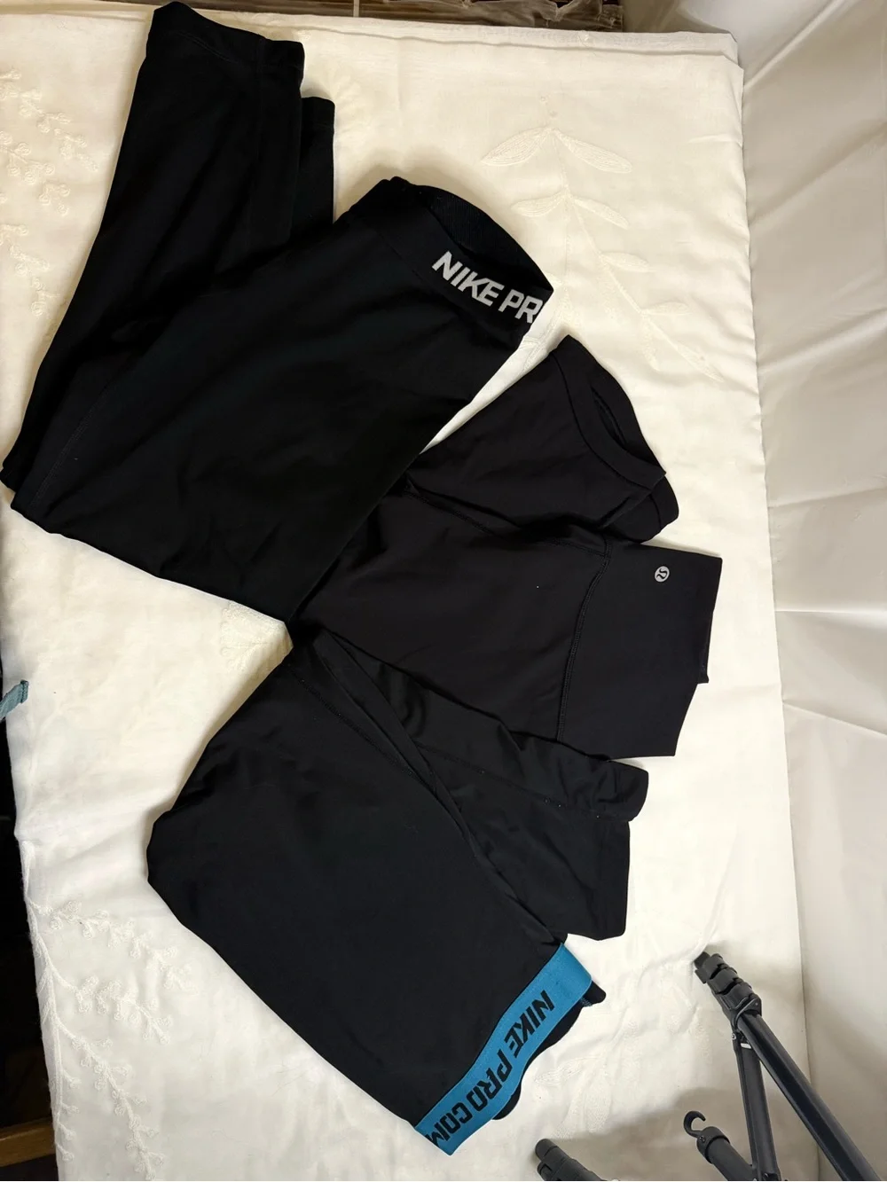 3 Athletic Capri Leggings